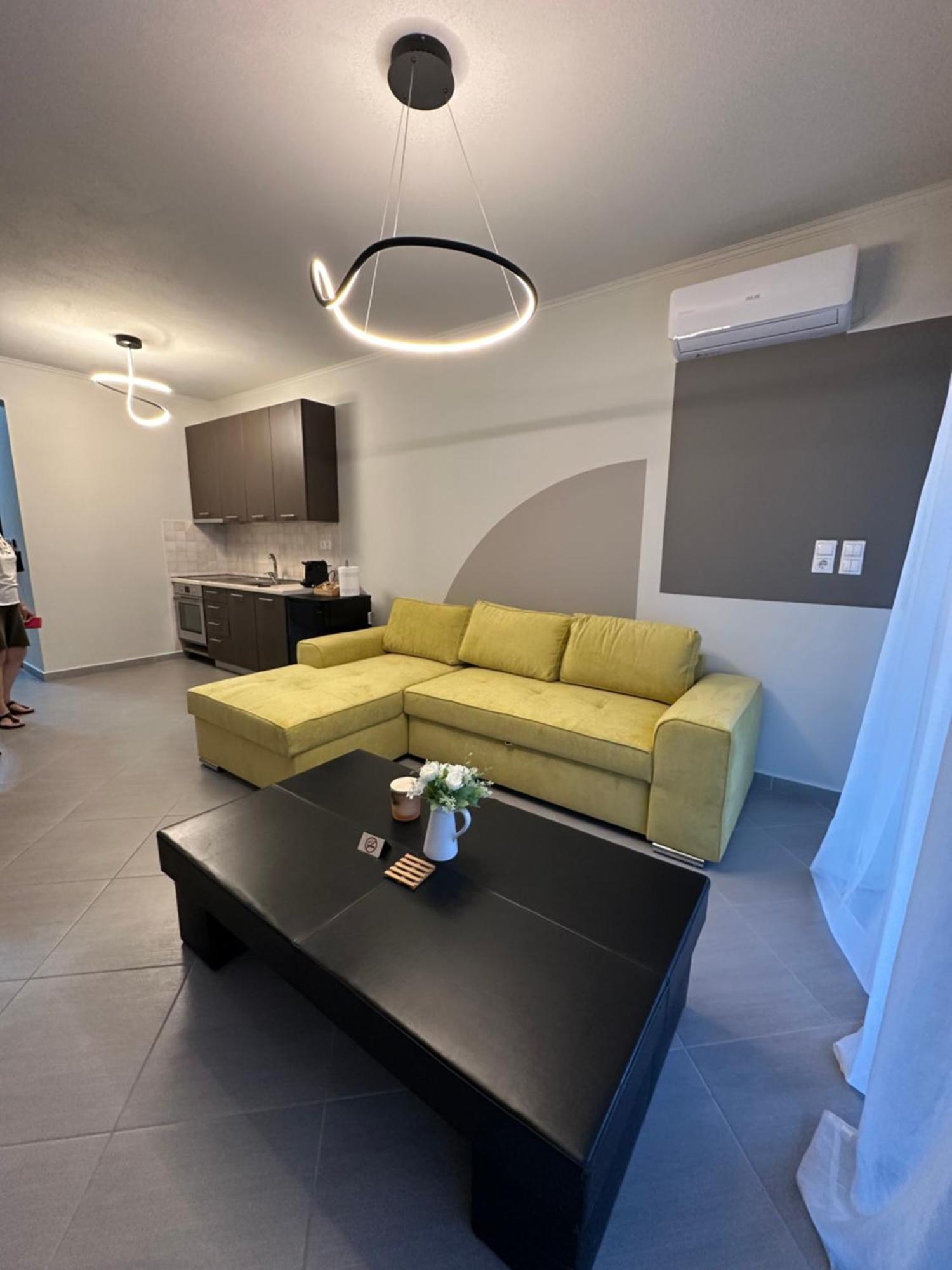 Snappyb Living Spaces Alexandroupoli Bagian luar foto